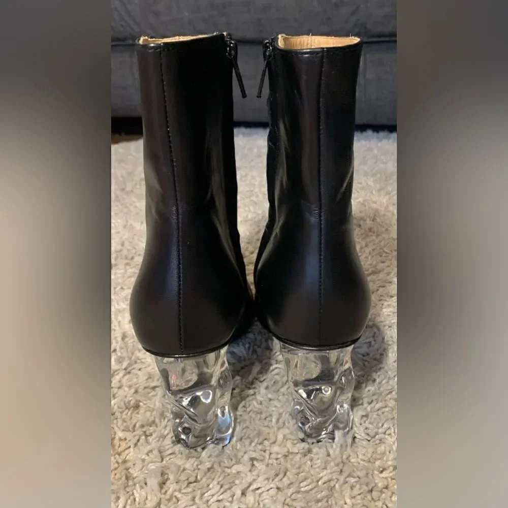Frame EUC black leather ankle boots with thick textured clear heel Size 36